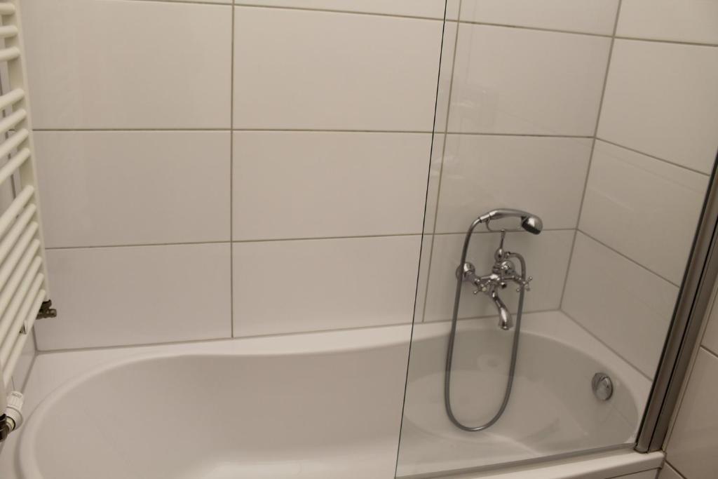 Ringhotel Schwarzer Baer Wittenberg Habitación foto